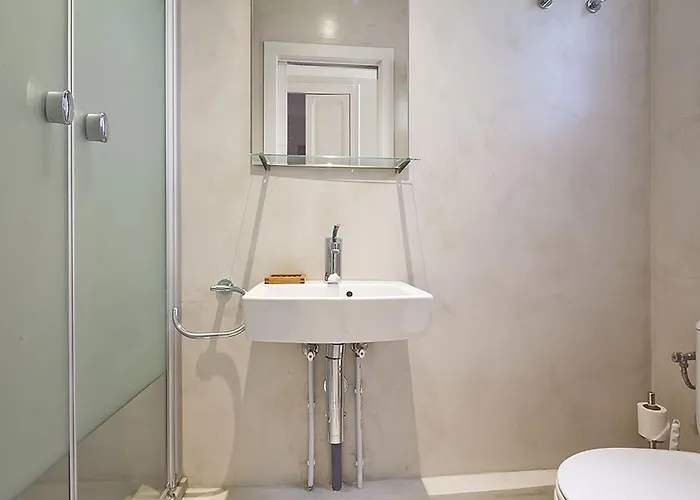 And Spacious Family Apartment