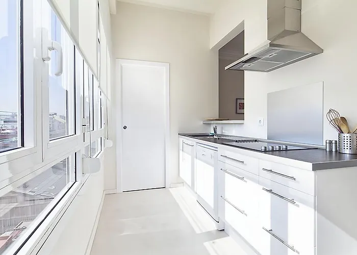 And Spacious Family Apartment Barcelona