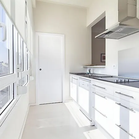 And Spacious Family Apartment Barcelona